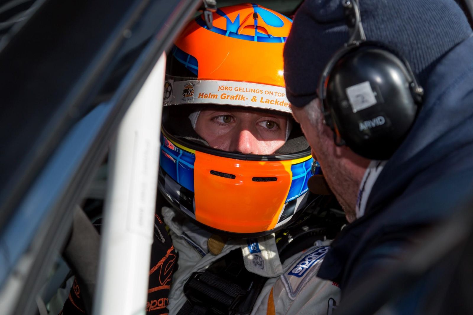 Michael Schrey fährt beim VLN Saisonauftakt als Solist auf das Podium